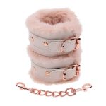 esposas de peluche peaches